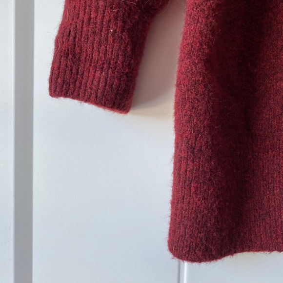 H&M | Sweater - Picture 4 of 5